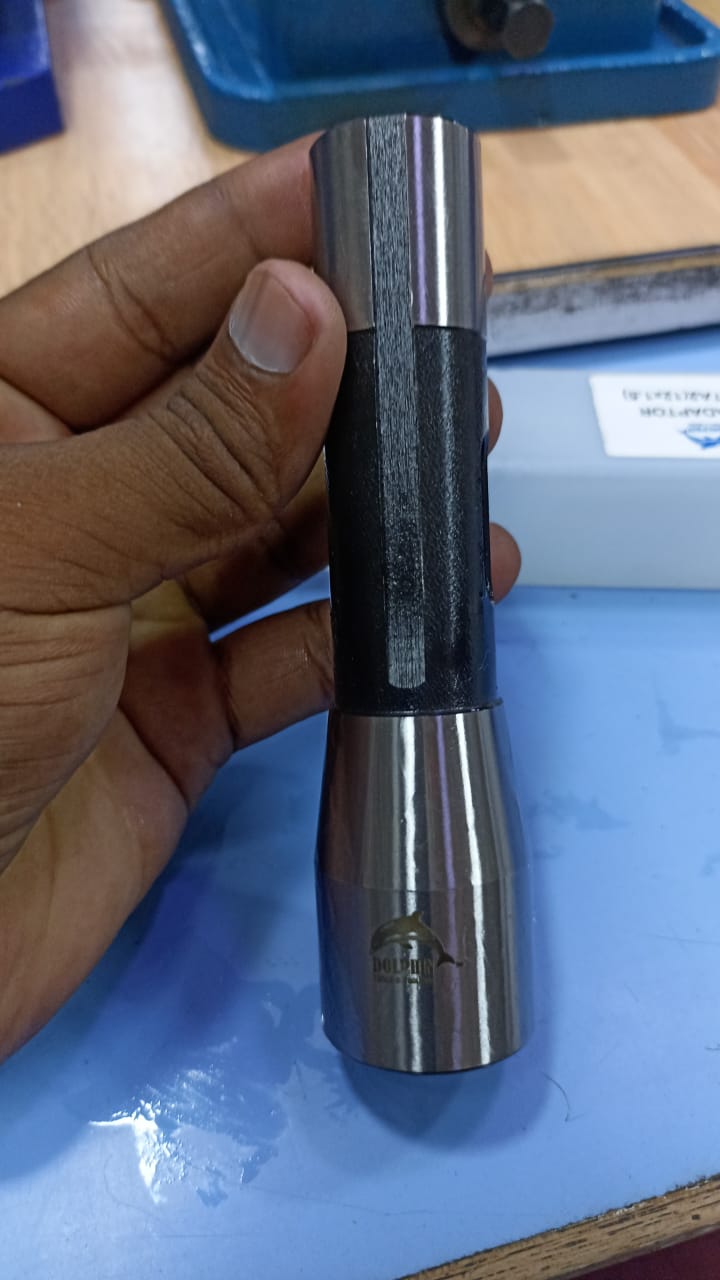 R8 chuck M1TR