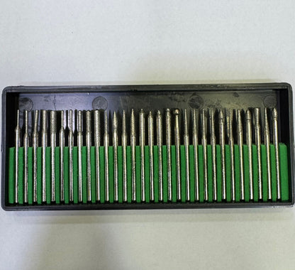 midland-media-ee11a08f73238ff7039da5ea-cover | 30-piece diamond-coated rotary burr set in supplied storage tray